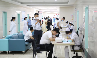 河南圣德醫(yī)院圓滿完成信陽市“兩會”人員核酸檢測任務(wù)